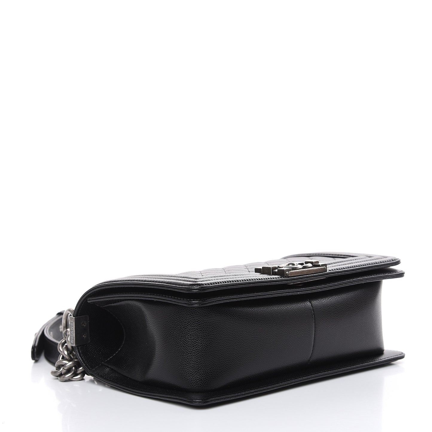 Caviar Quilted Medium Boy Flap Black