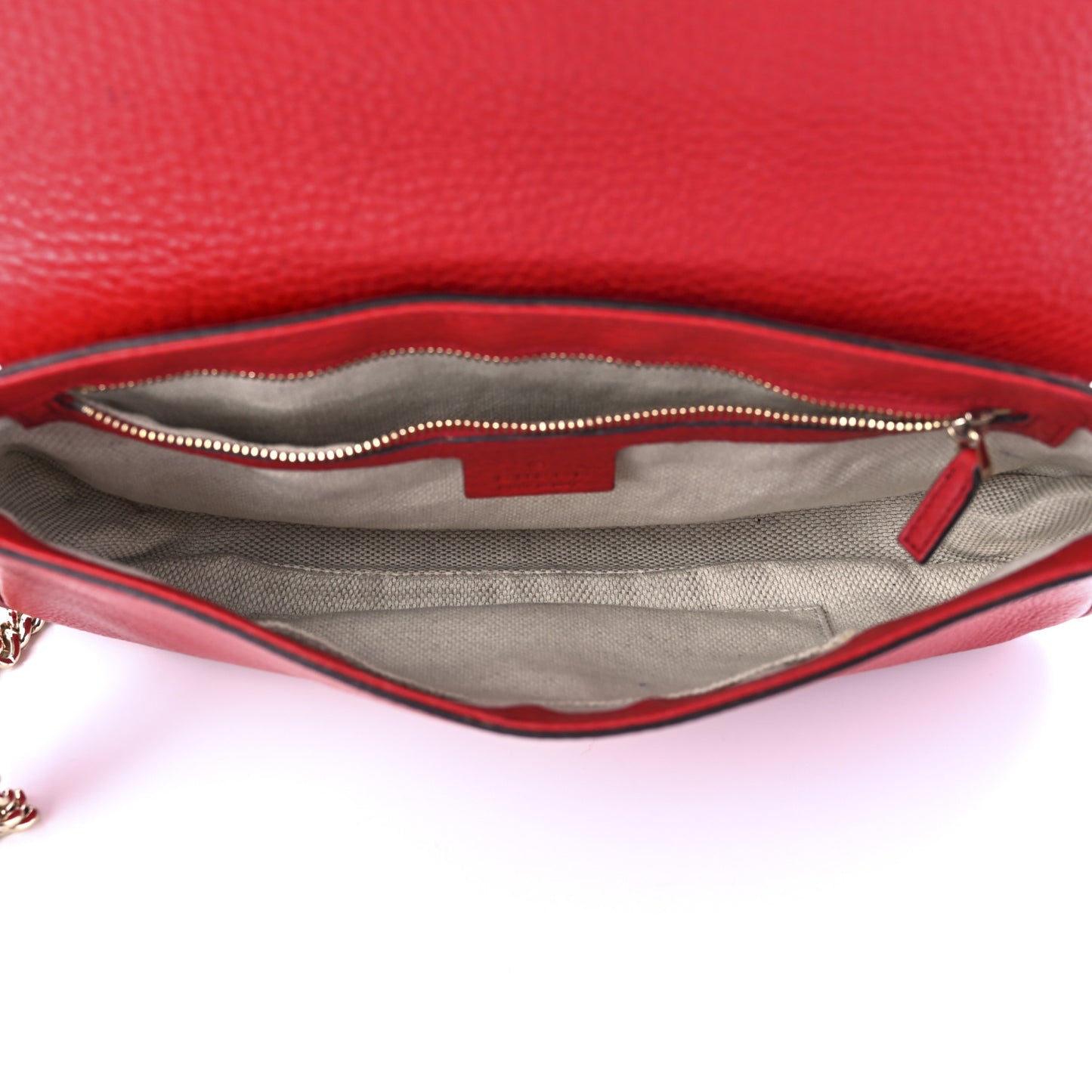 Pebbled Calfskin Medium Soho Flap Crossbody Tabasco Red