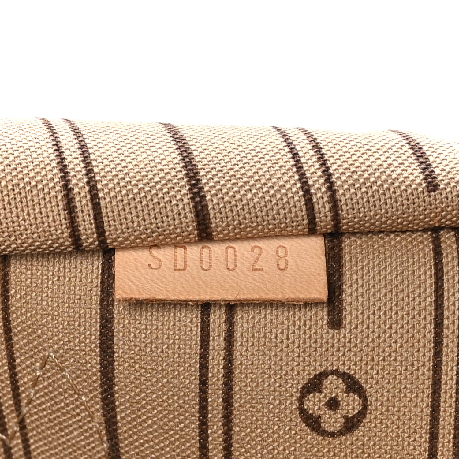 Louis Vuitton Monogram Neverfull GM 7 of 9