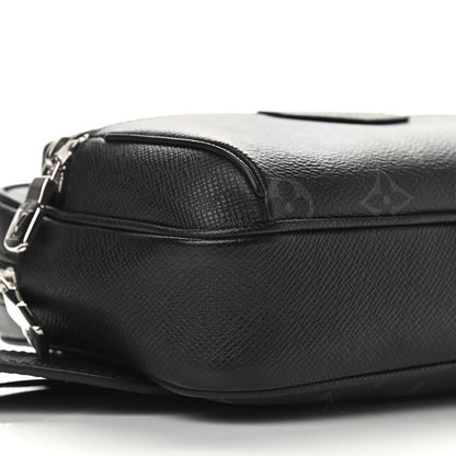 Louis Vuitton Taiga Monogram Outdoor Bumbag Black 7 of 8