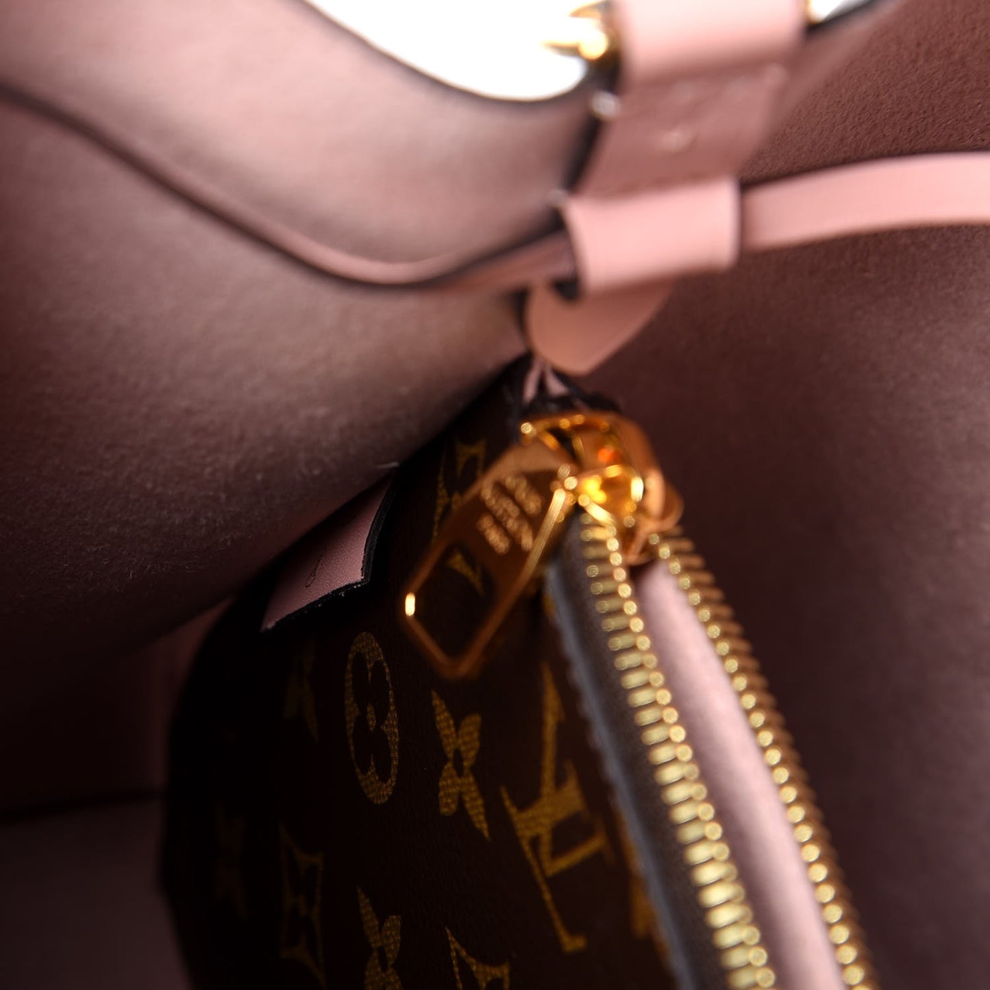 Monogram Neonoe MM Rose Poudre