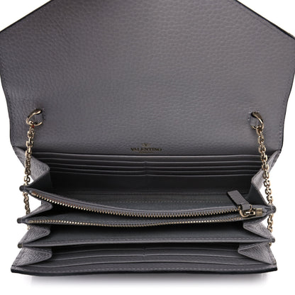 Valentino Garavani Pebbled Calfskin Rockstud Envelope Wallet on Chain Grey 5 of 8