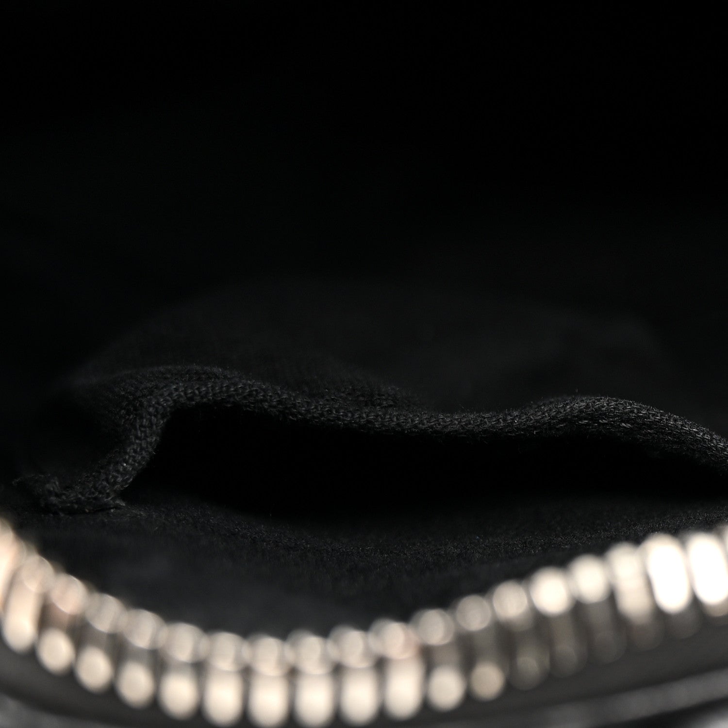 Givenchy Sugar Goatskin Medium Antigona Black 15 of 18