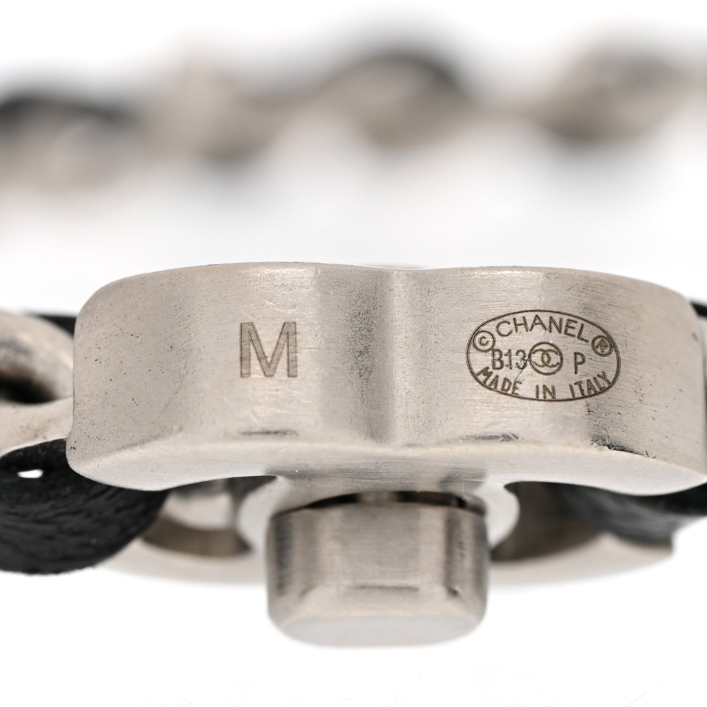 Lambskin CC Turnlock Chain Bracelet M Black