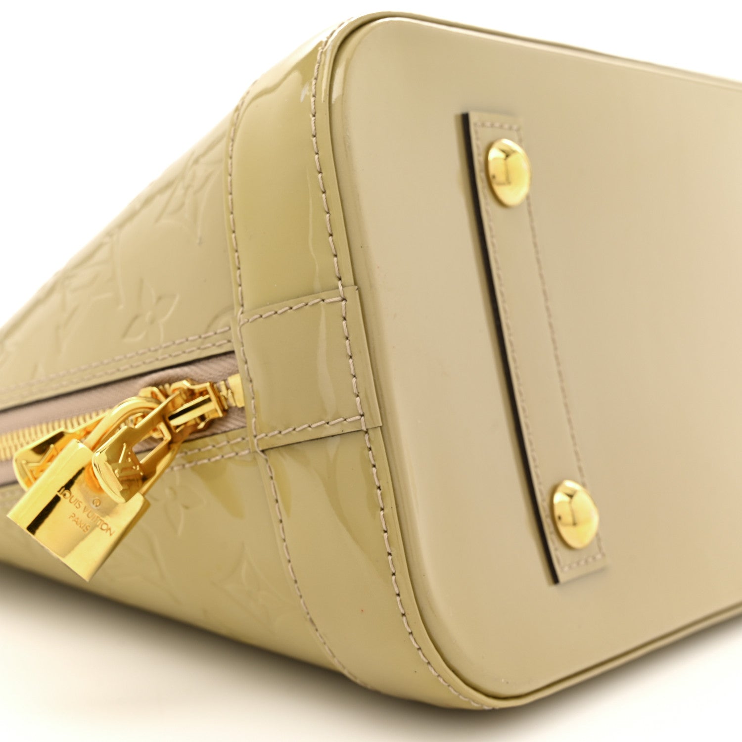 Louis Vuitton Vernis Alma PM Dune 9 of 15