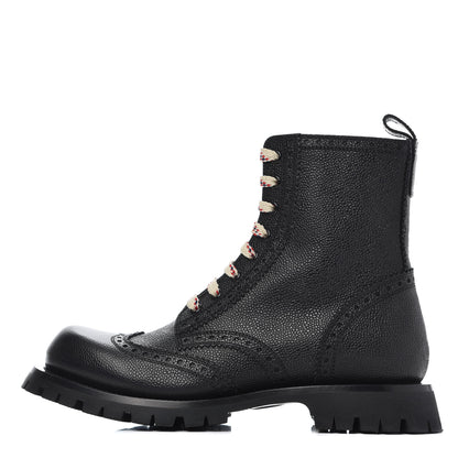 Gucci Grained Calfskin Mens Brogue Wingtip Lug Sole Boots 7 Black 1 of 9