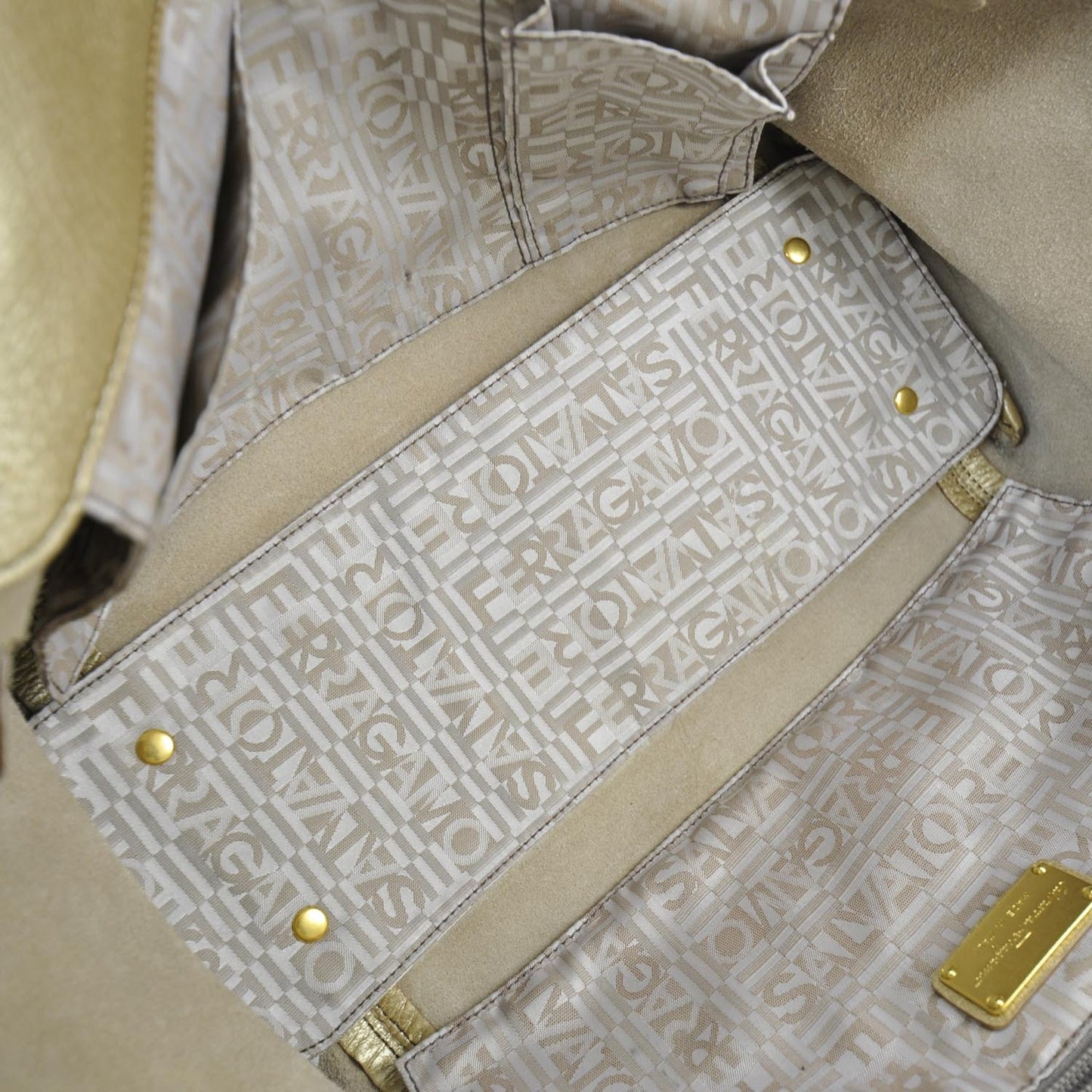 SALVATOREFERRAGAMOLeatherShopperToteGold