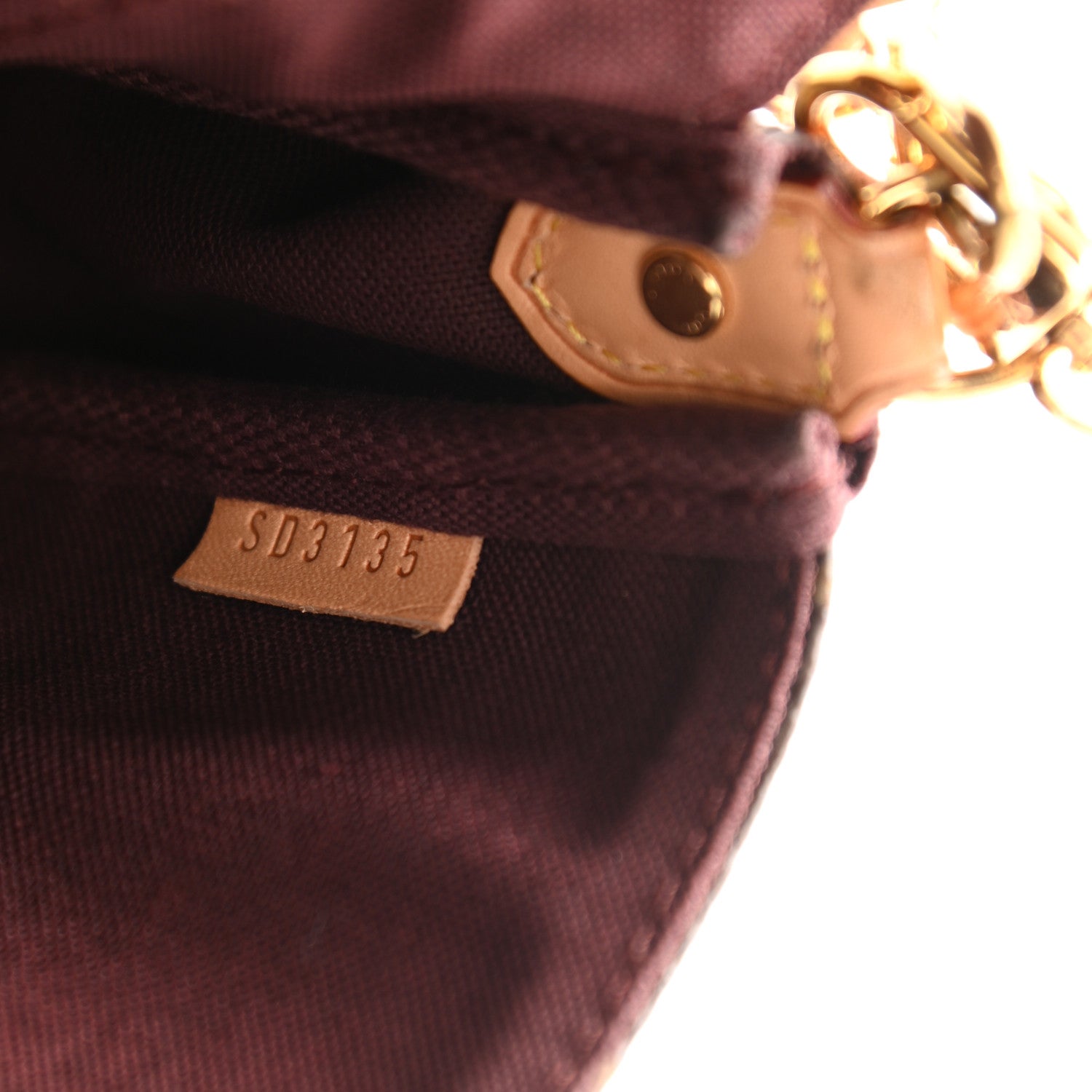 Louis Vuitton Monogram Favorite PM 8 of 11
