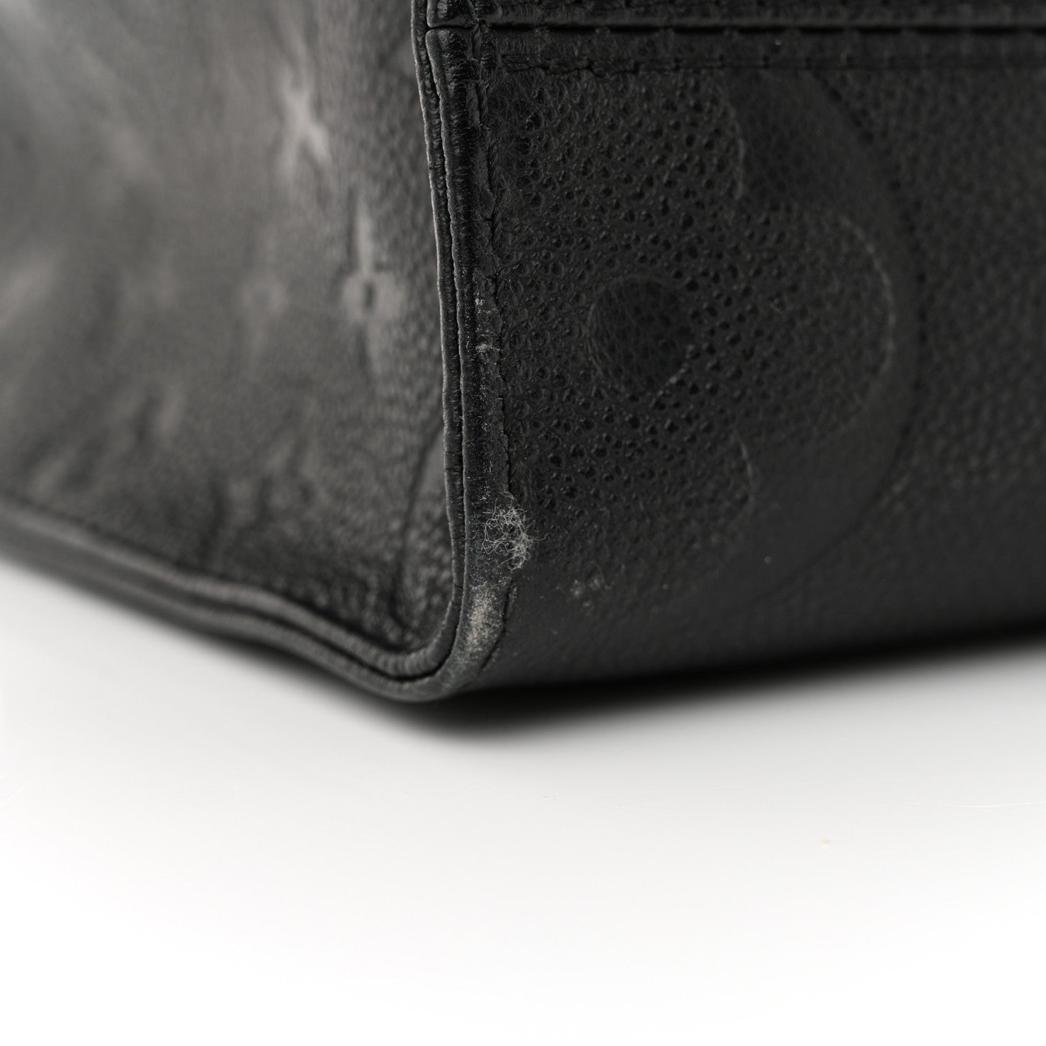 Louis Vuitton Empreinte Monogram Giant Onthego PM Black 12 of 12