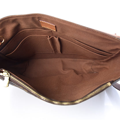 Louis Vuitton Monogram Beaubourg MM Messenger Bag 5 of 12