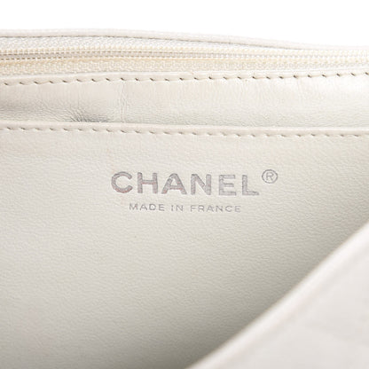 Chanel Caviar Quilted 2.55 Reissue 226 Flap White 7 of 14