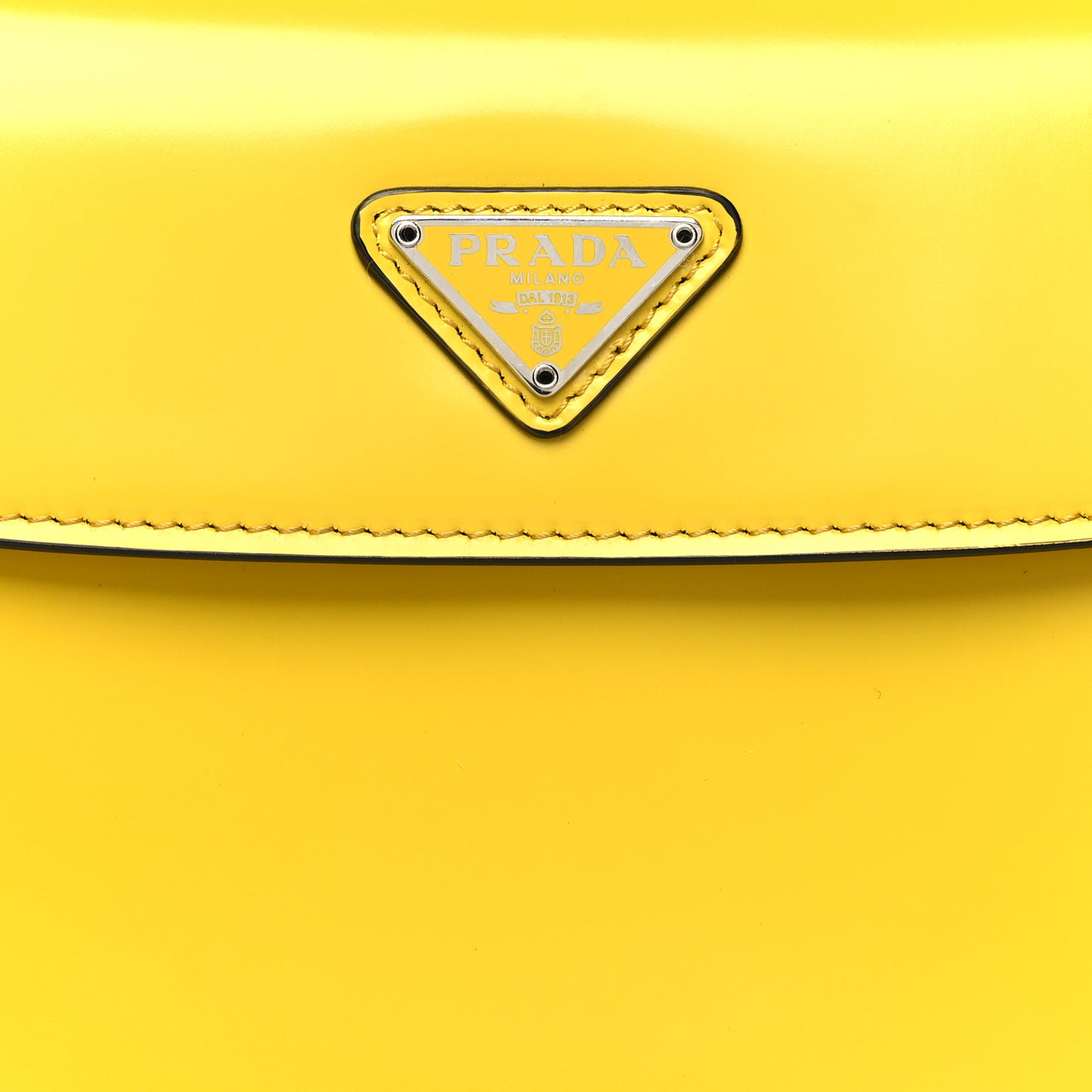 Spazzolato Cleo Flap Shoulder Bag Sole Black