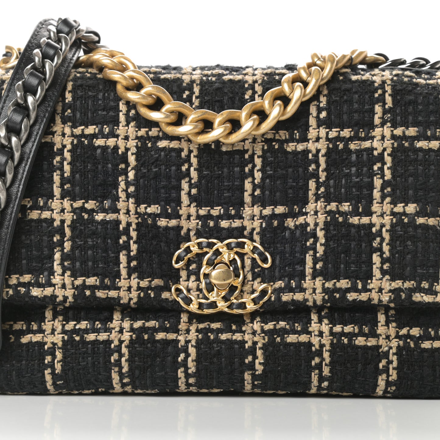 Tweed Quilted Medium Chanel 19 Flap Black Beige