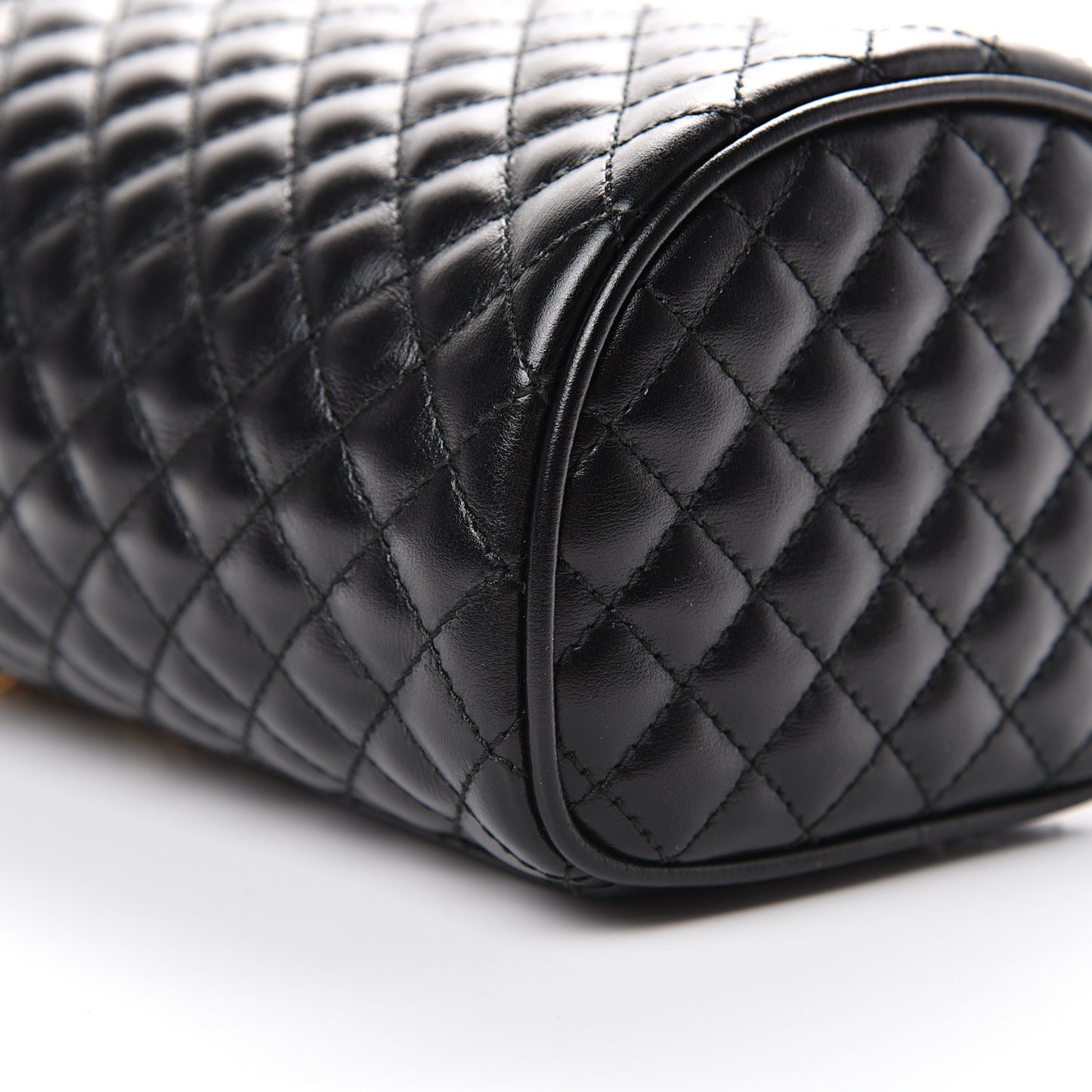 Calfskin Trapuntata Zumi Belt Bag Black