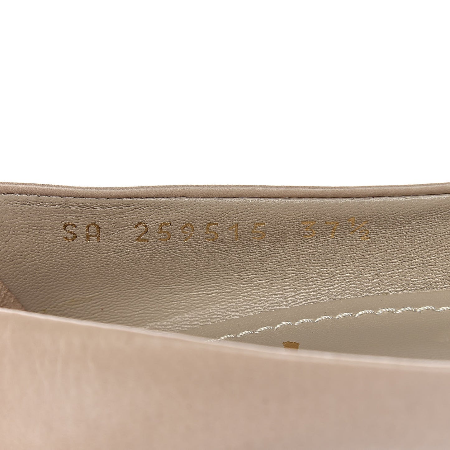 Calfskin Palais 105 Pumps 37.5 Beige