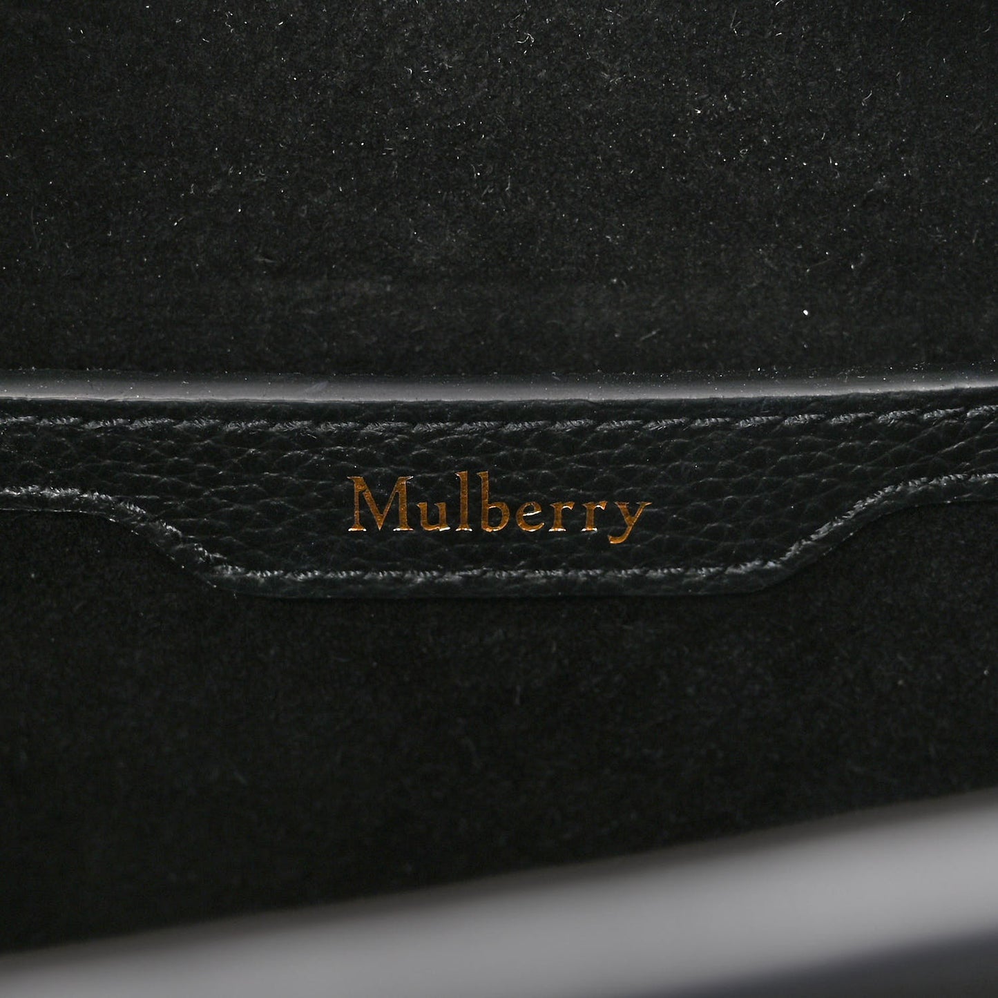 Classic Grain Small Bayswater Zip Tote Black