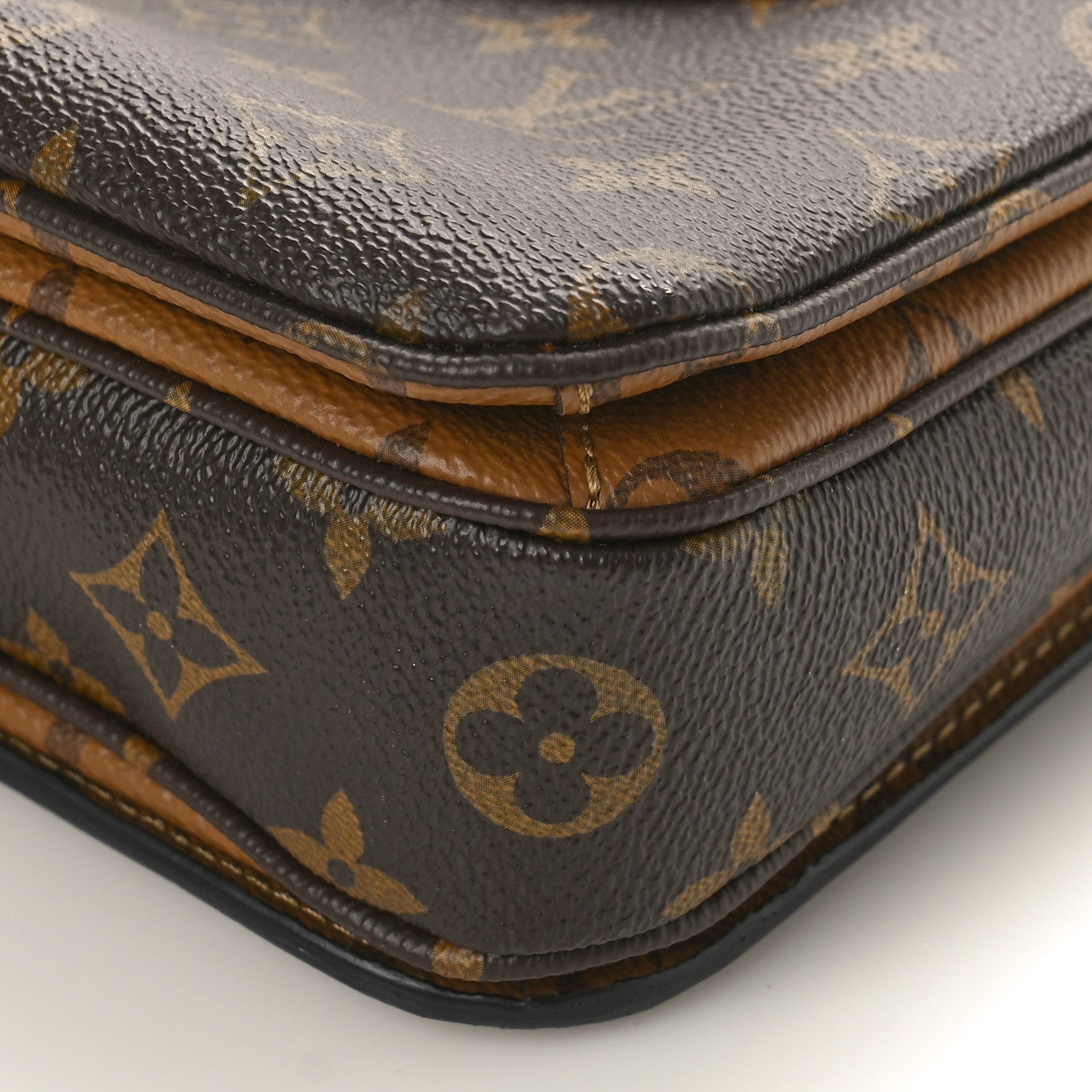 Louis Vuitton Reverse Monogram Pochette Metis 8 of 8