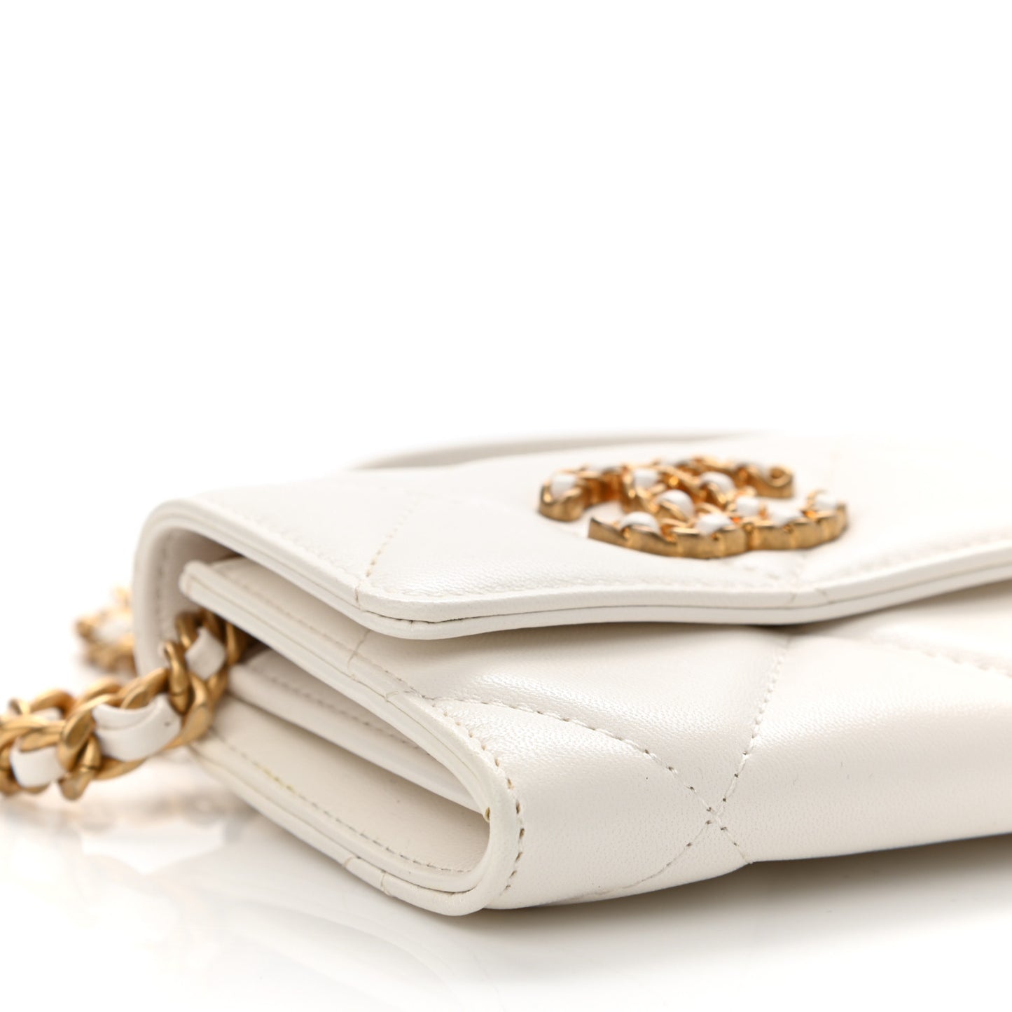 Lambskin Quilted Chanel 19 Flap Coin Purse With Chain White