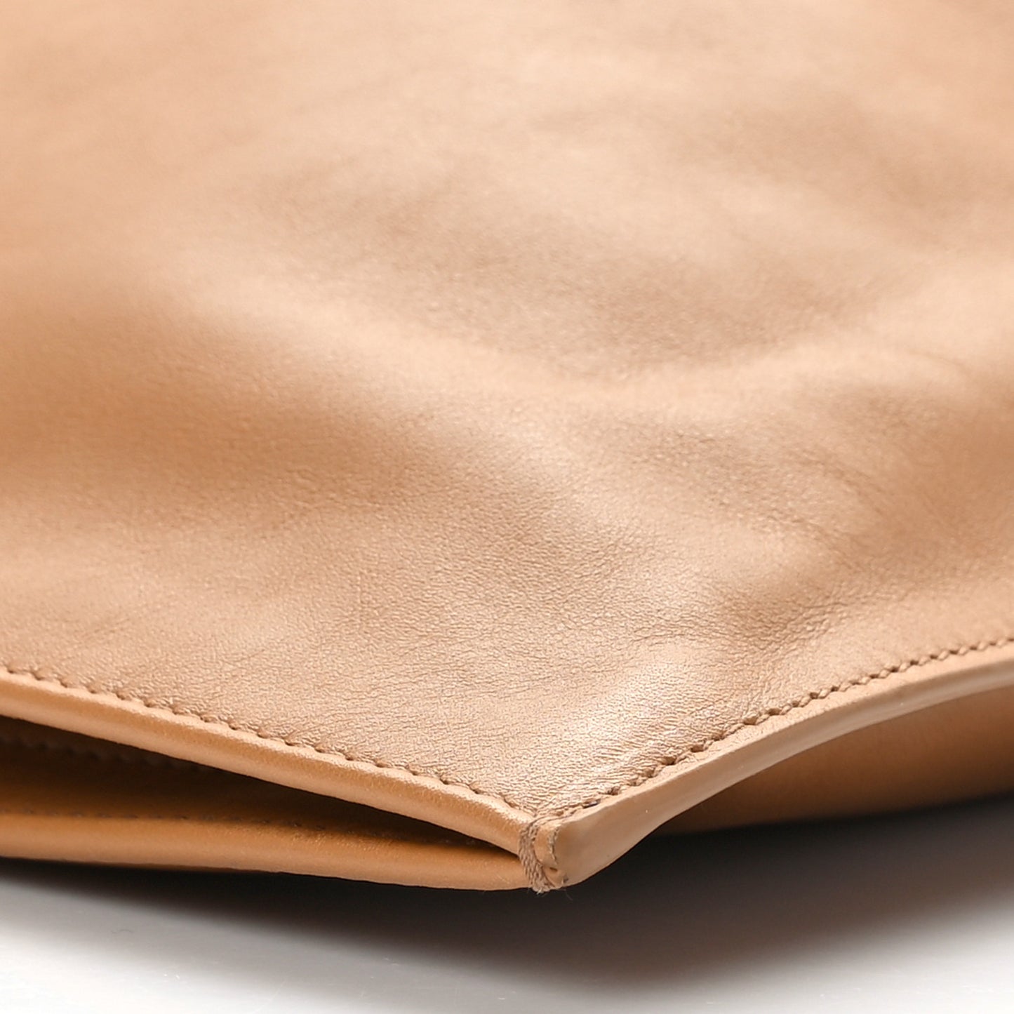 Supple Calfskin BV Twist Caramel