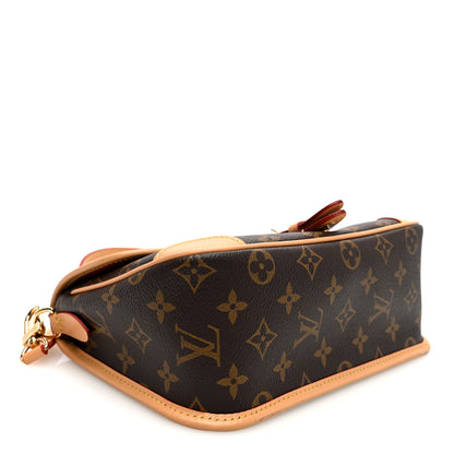 Louis Vuitton Monogram Diane 4 of 9