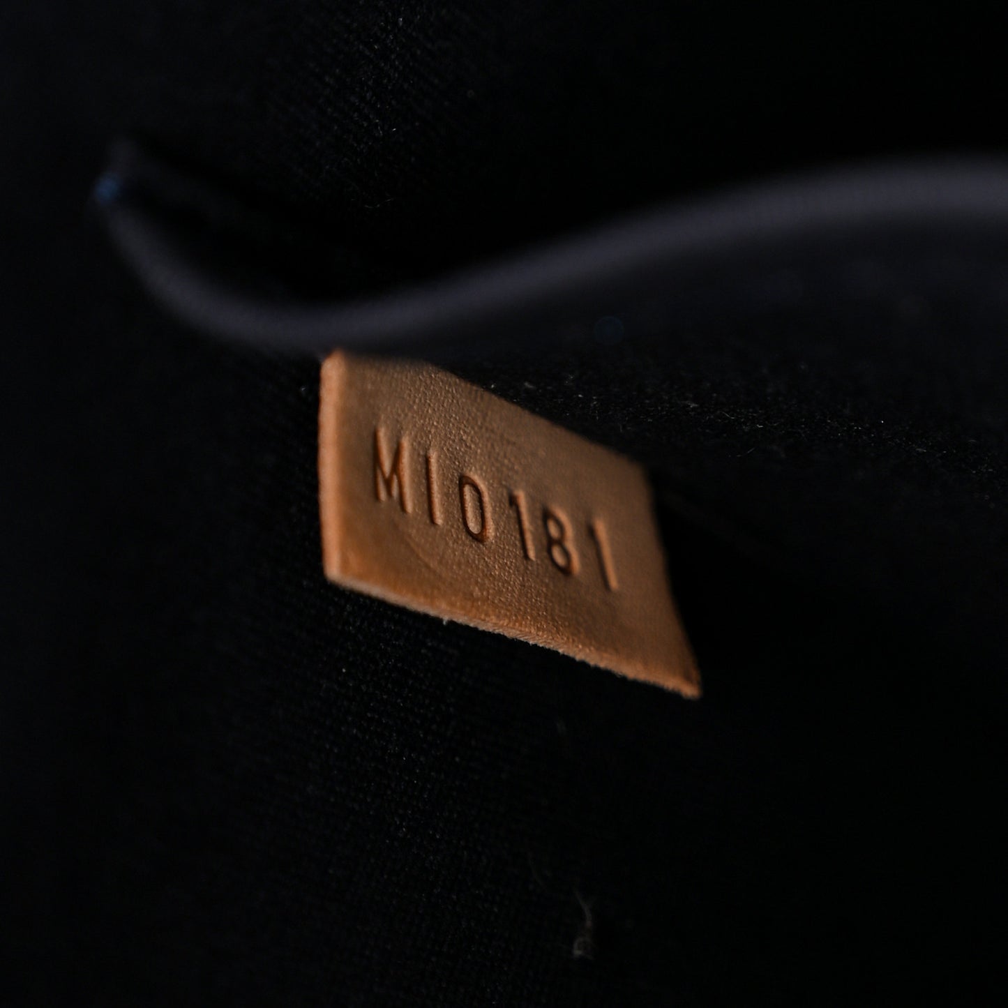 Vernis Alma GM Noir Magnetique