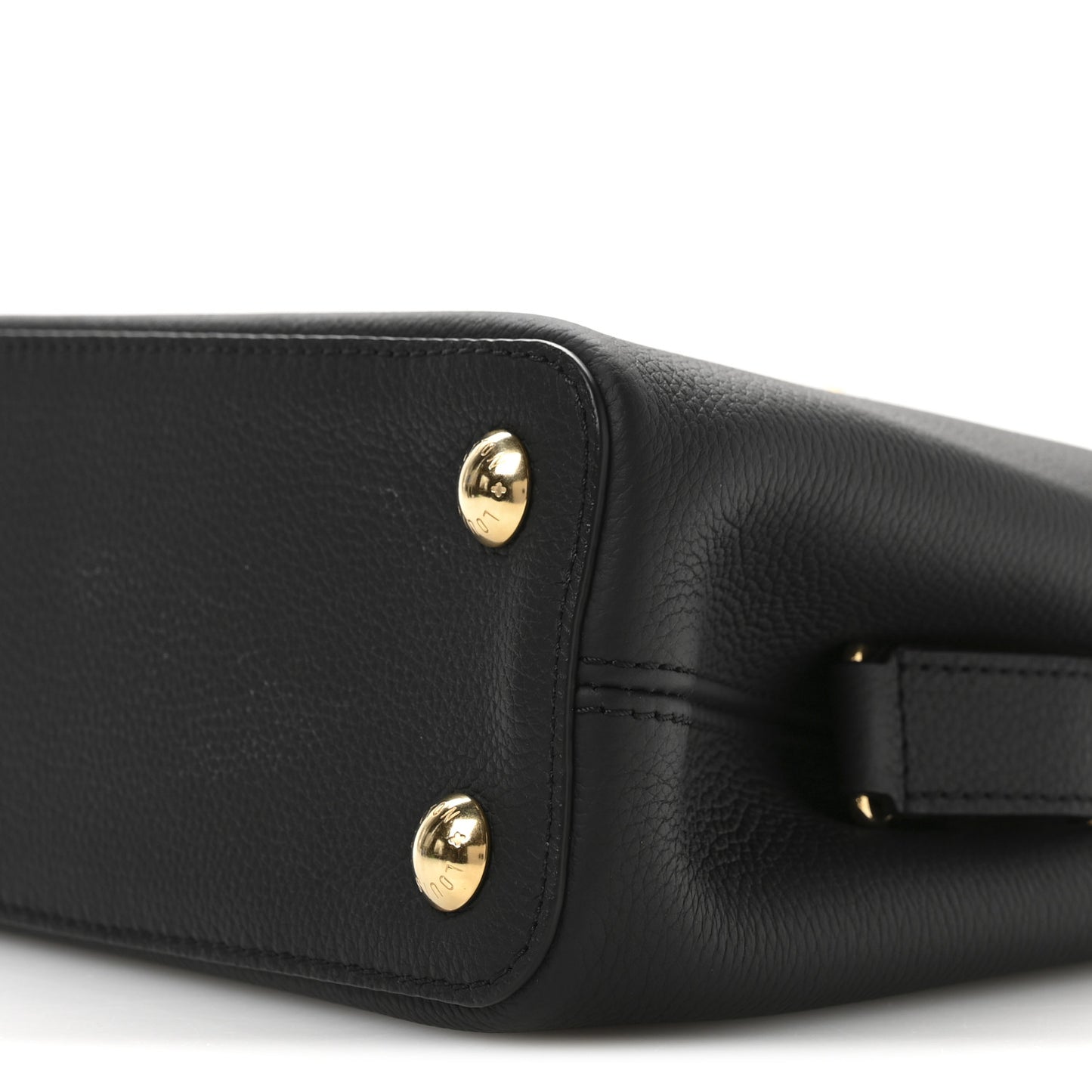 Taurillon LV Crush Capucines East West MM Black
