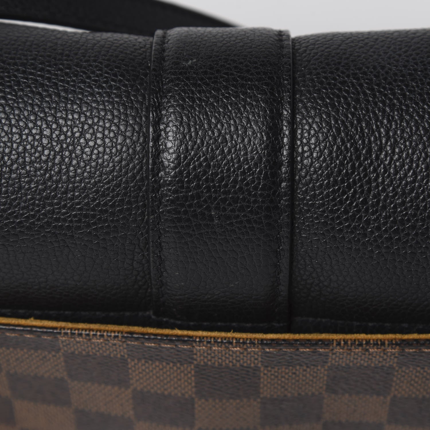 Louis Vuitton Damier Ebene Clapton Black 14 of 19