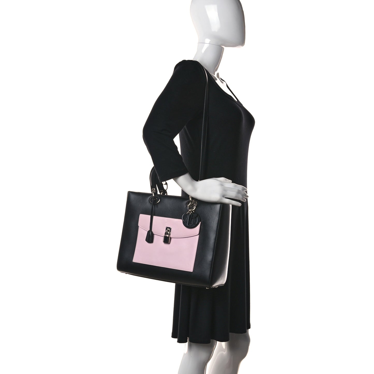 Calfskin Large Lady Dior Pockets Black