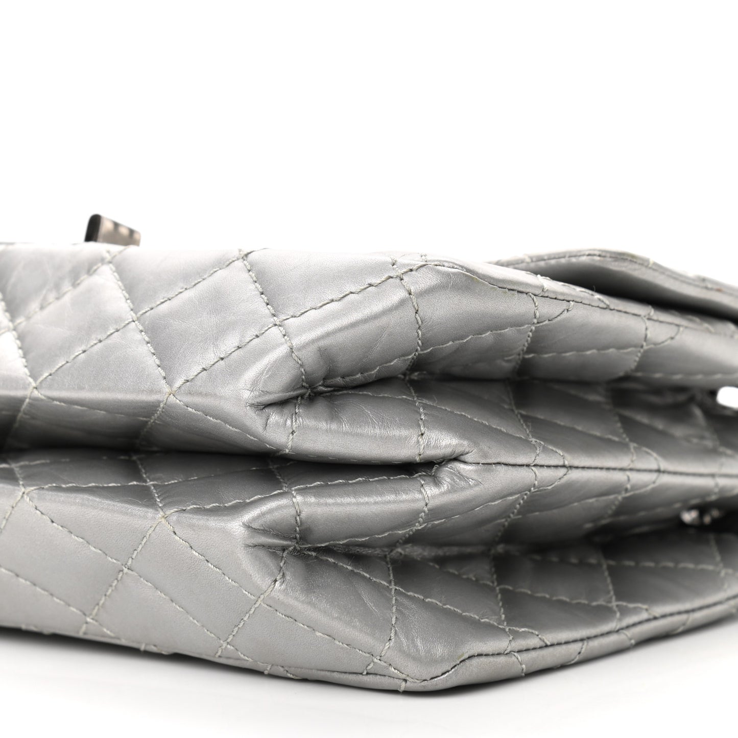 Metallic Aged Calfskin 2.55 Reissue 225 Flap Silver
