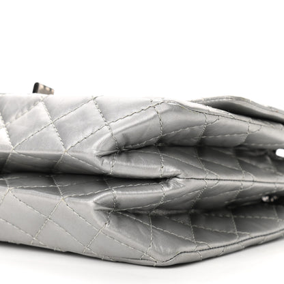 Chanel Metallic Aged Calfskin 2.55 Reissue 225 Flap Silver 13 of 13