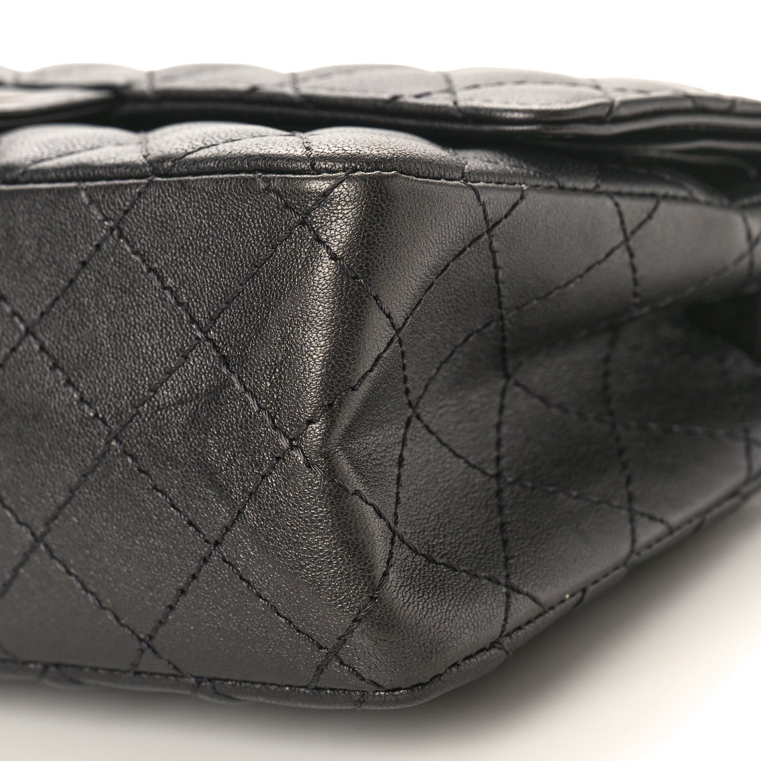 Chanel Metallic Sheepskin Quilted 2.55 Reissue 225 Flap Black 10 of 11