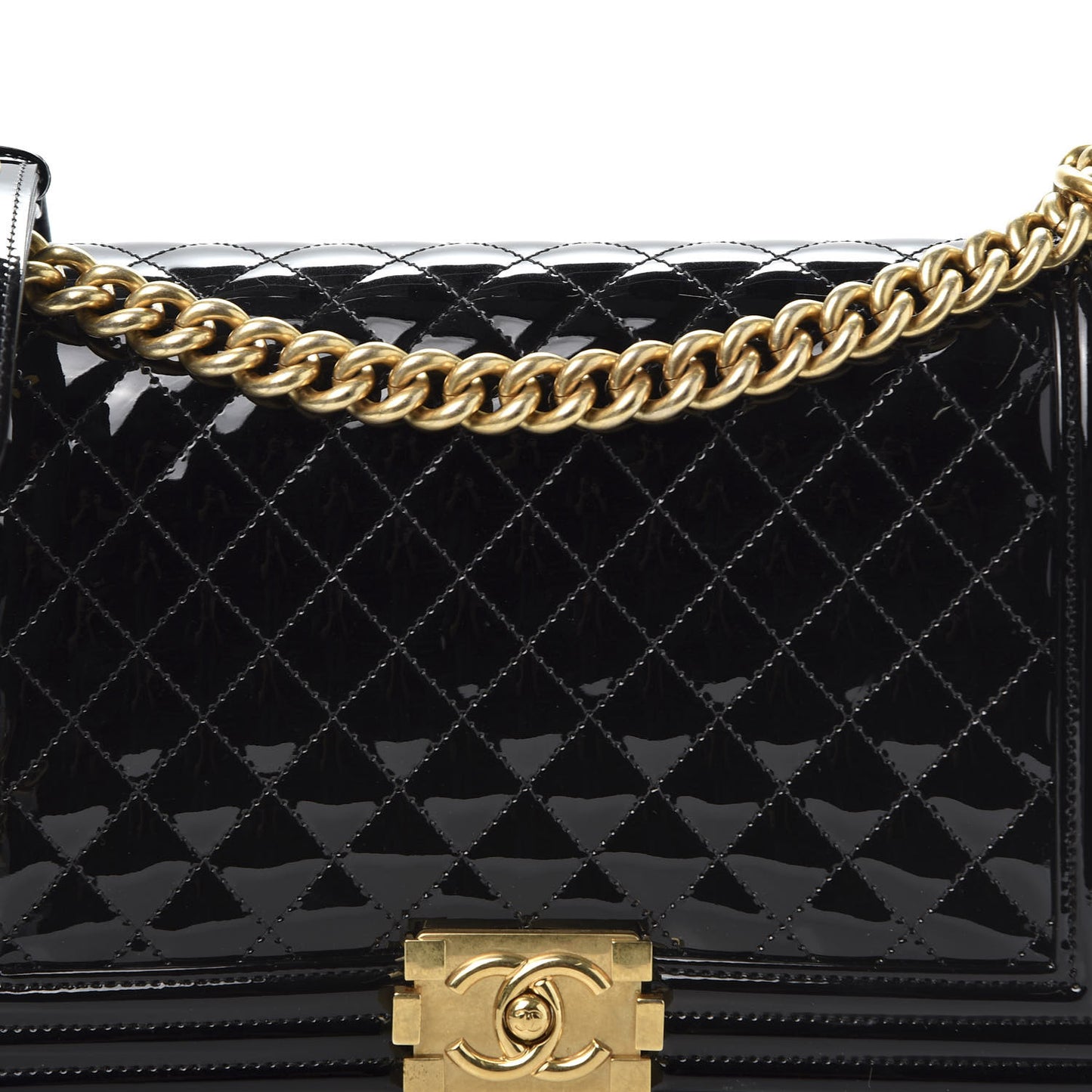Patent Calfskin Quilted New Medium Boy Flap Black