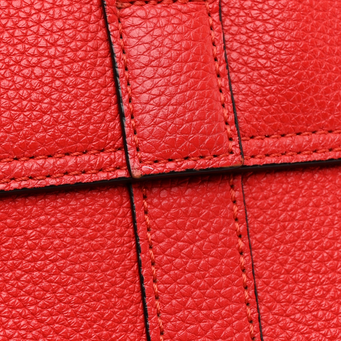 Classic Grain Small Bayswater Satchel Scarlet Red