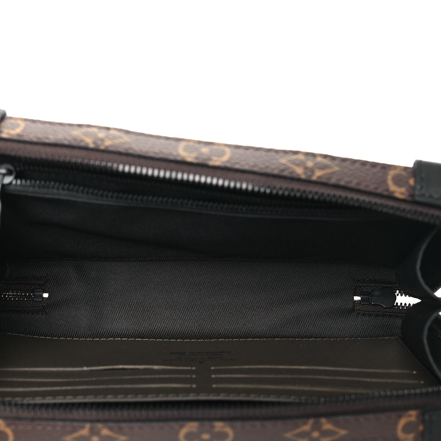 Louis Vuitton Taiga Monogram Soft Trunk Wallet Khaki Green 5 of 9