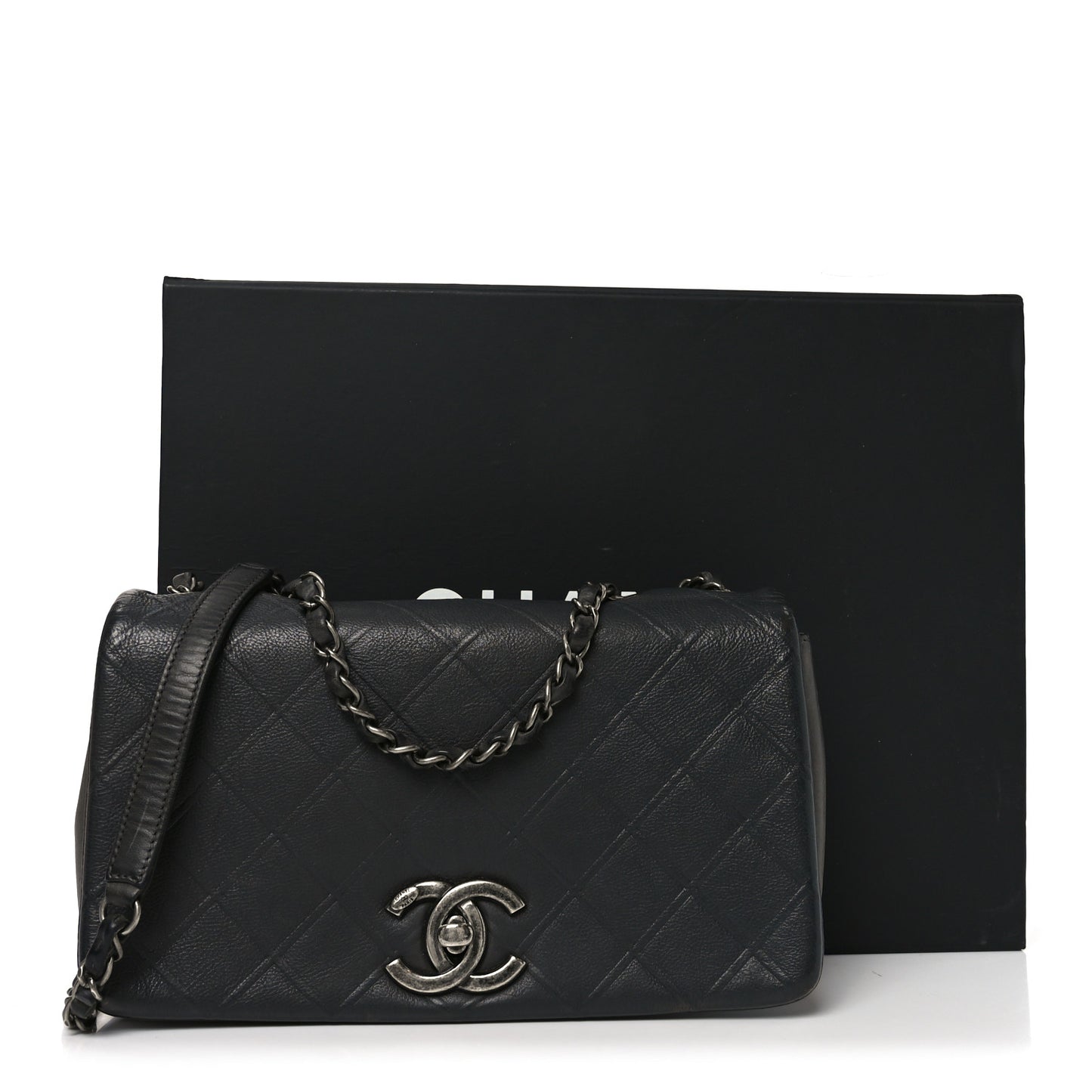 Calfskin Diamond Embossed Medium New Chic Flap Dark Grey