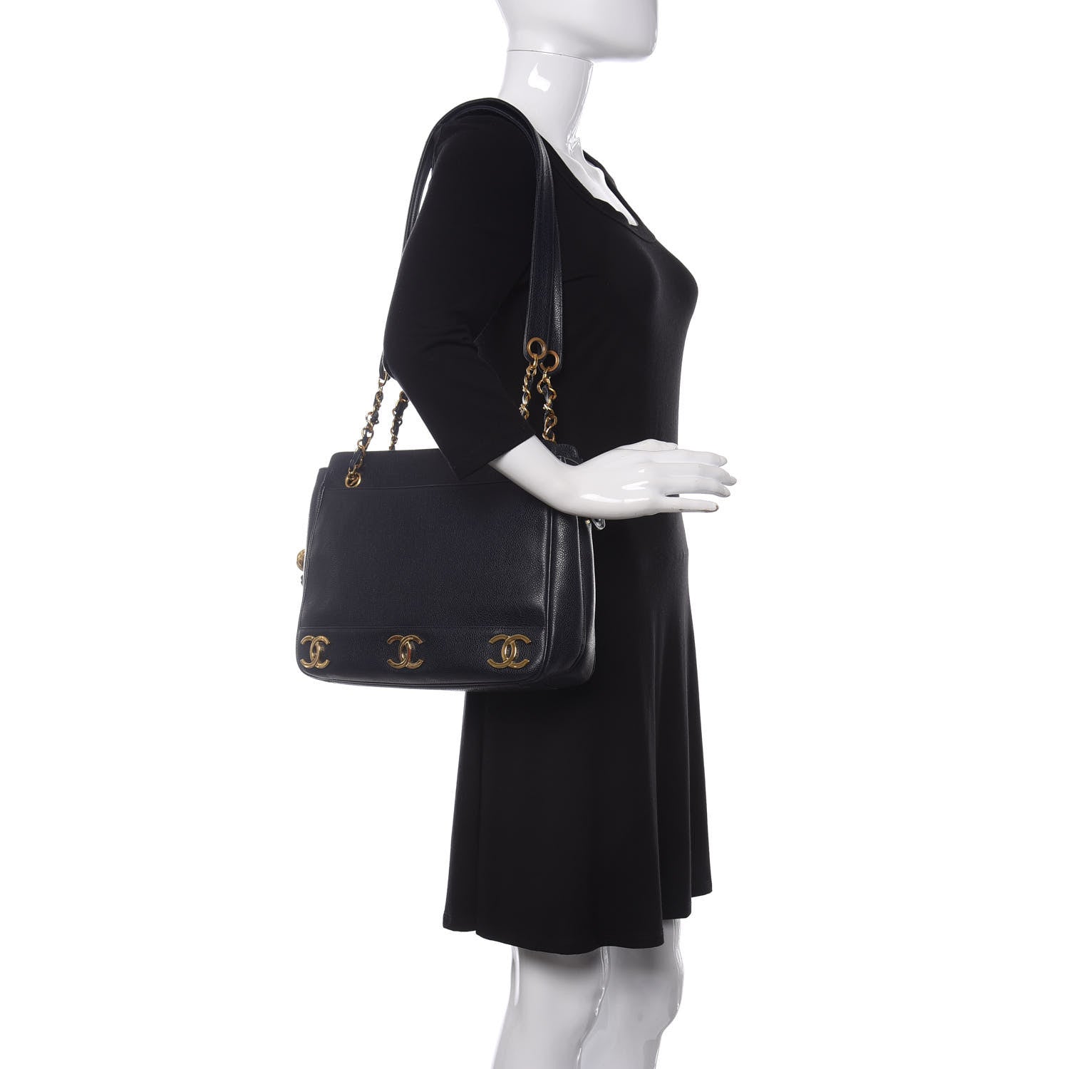 Chanel Caviar CC Shoulder Bag Navy Blue 2 of 10