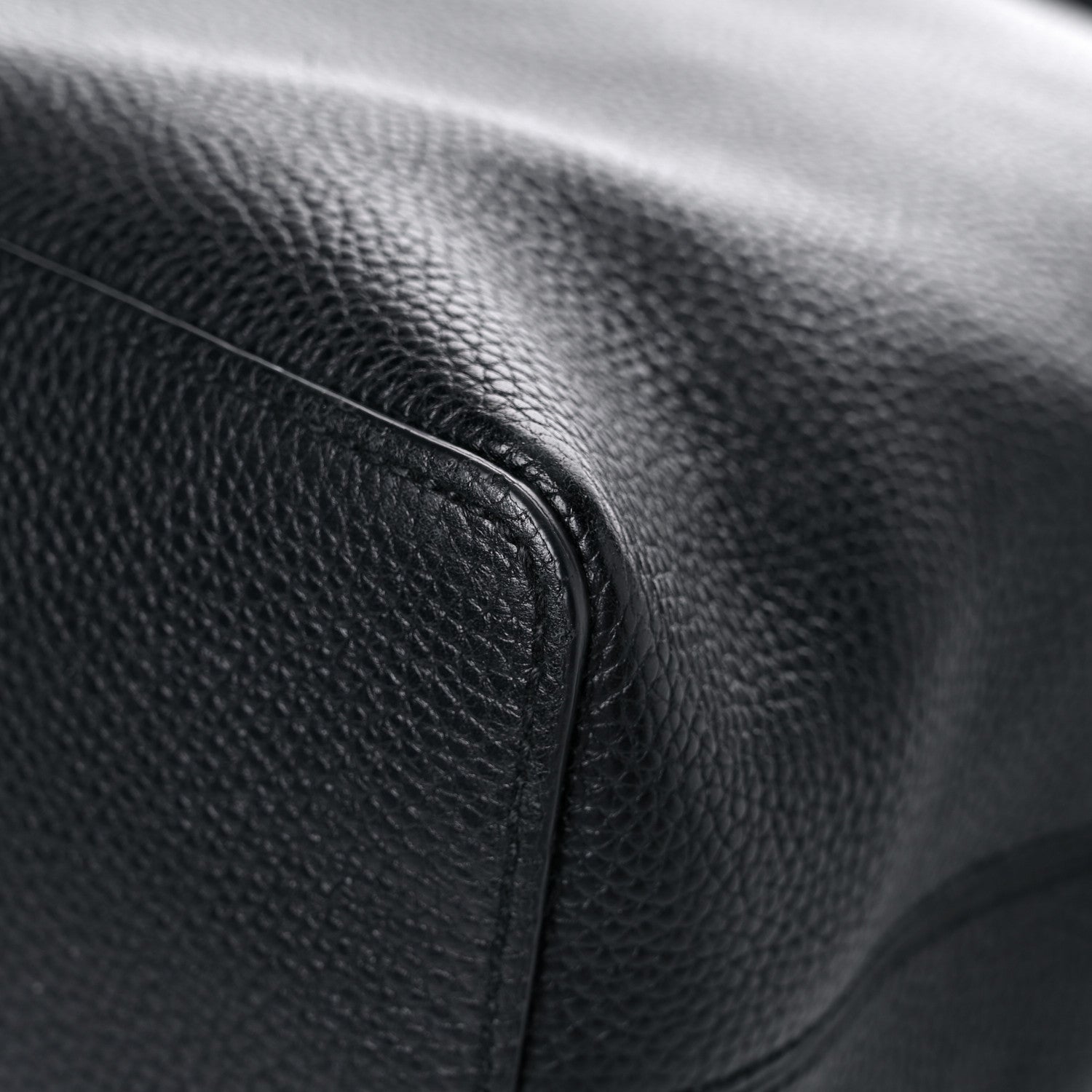 Gucci Pebbled Calfskin Large Soho Hobo Black 11 of 20