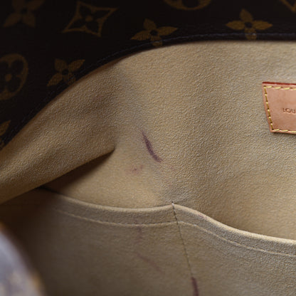 Louis Vuitton Monogram Artsy MM 9 of 17