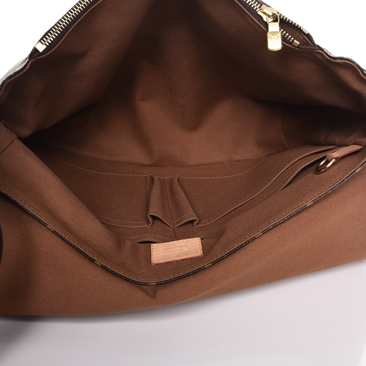 Louis Vuitton Monogram Beaubourg MM Messenger Bag 5 of 7