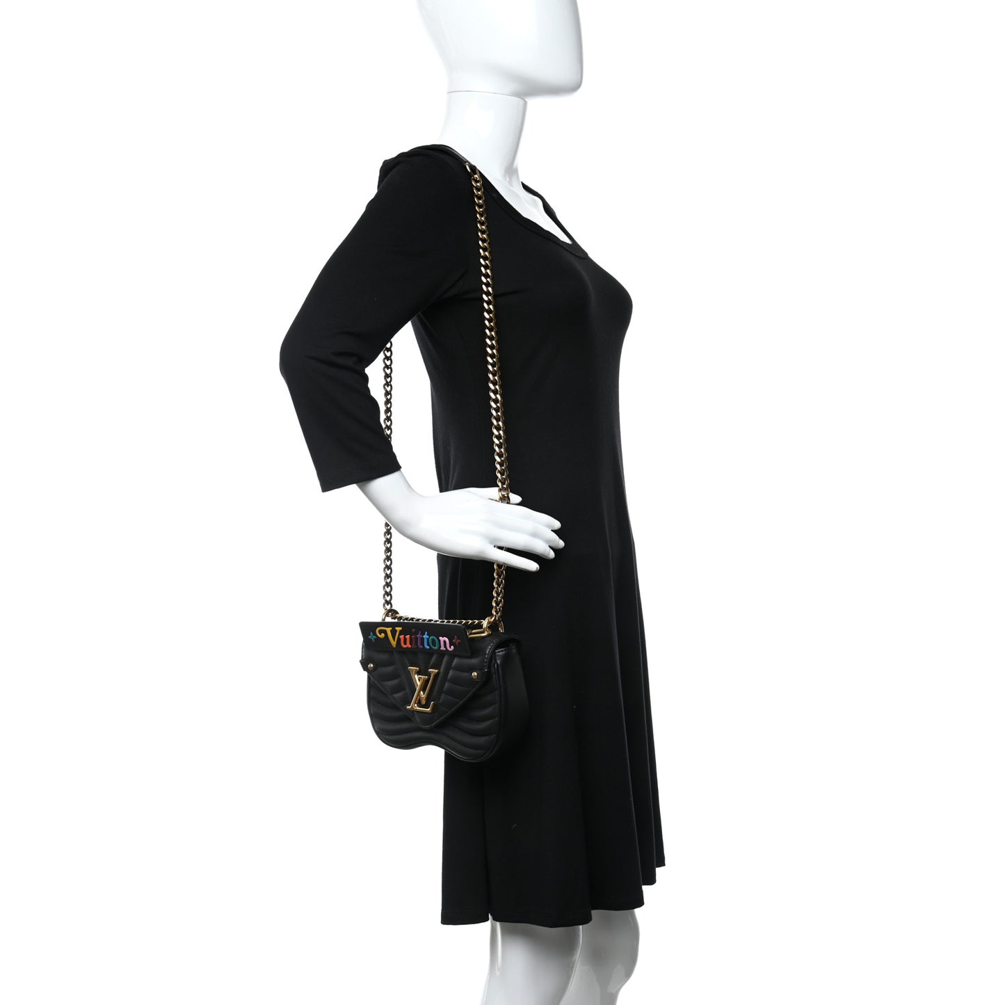 Calfskin New Wave Chain PM Black