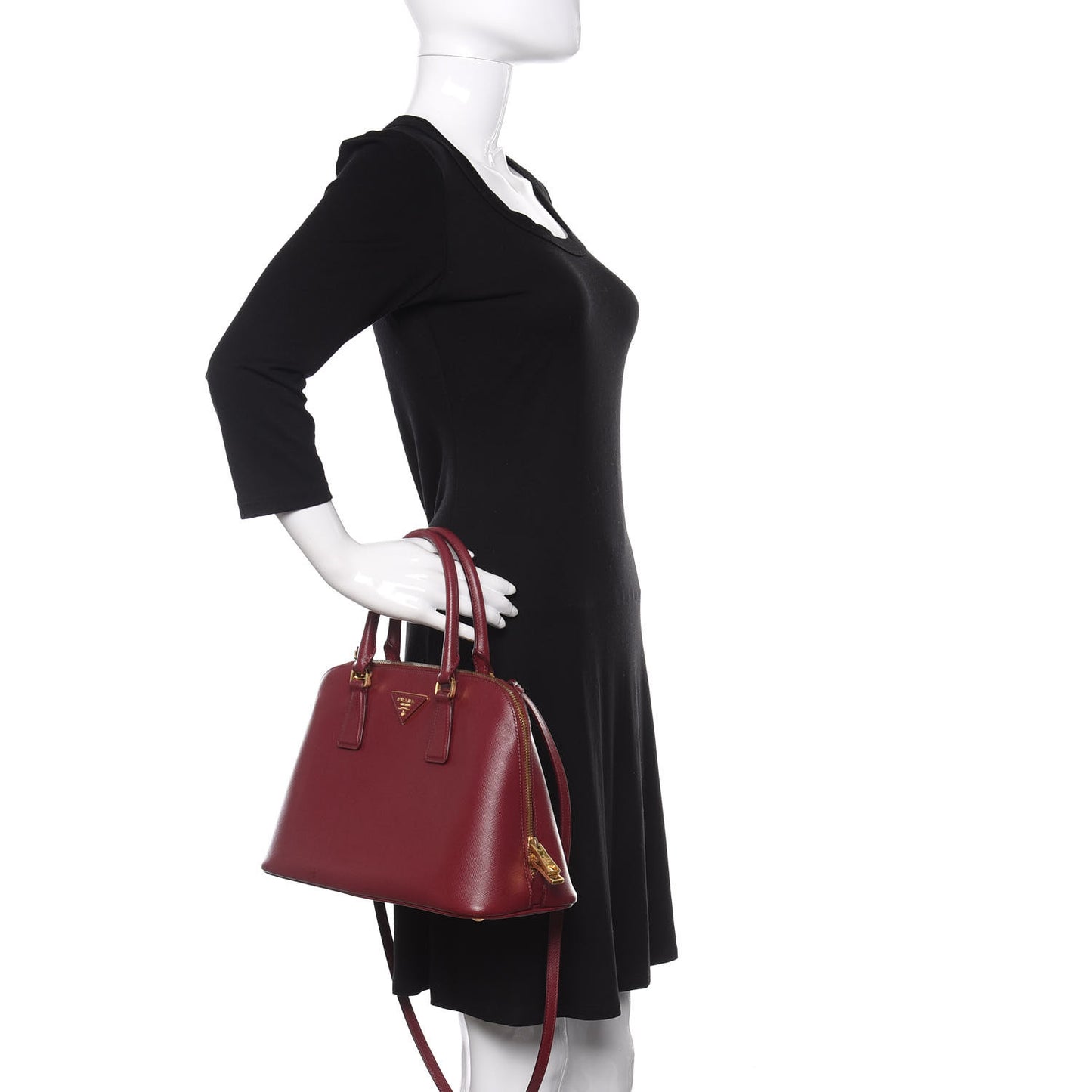 Saffiano Lux Medium Promenade Tote Cherry