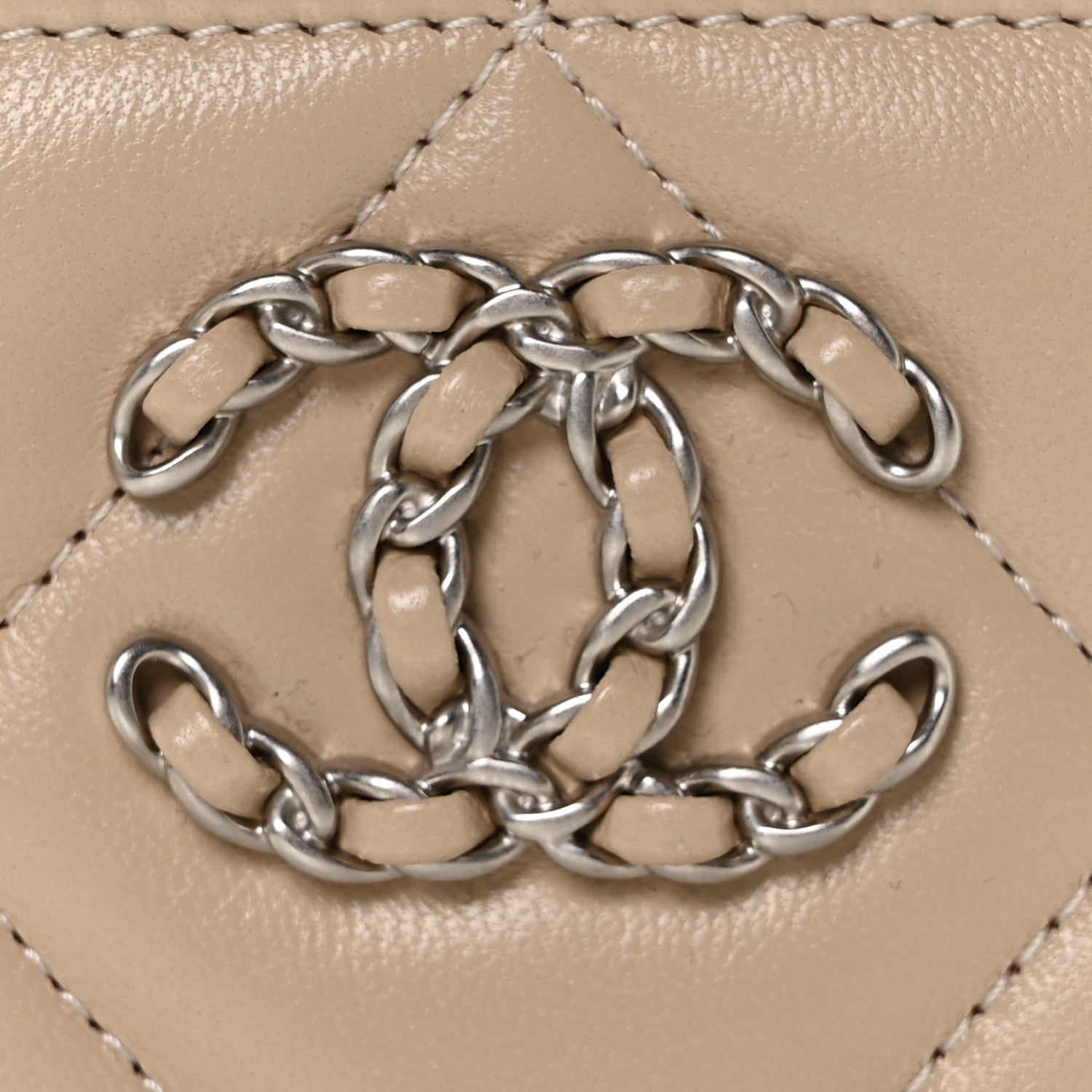Chanel Goatskin Quilted 19 Card Holder Beige 7 of 8