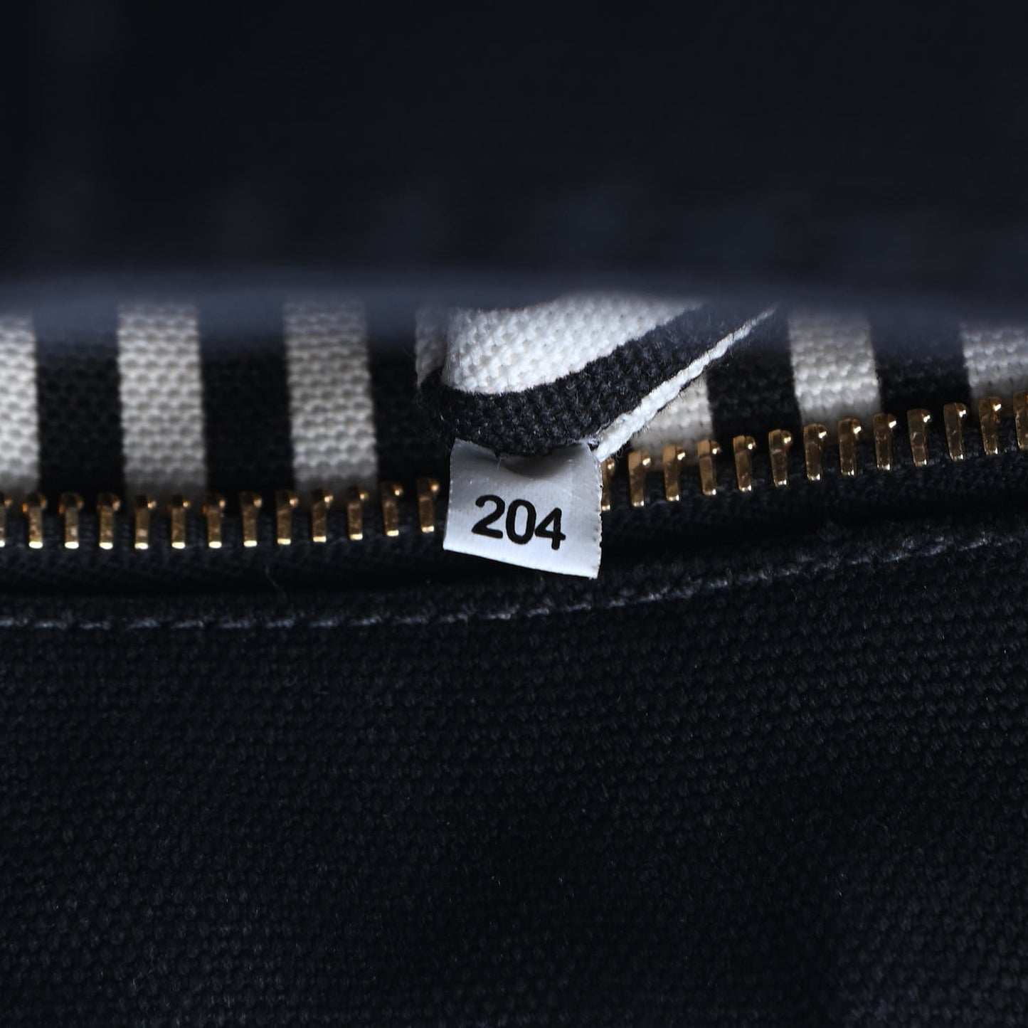 Canapa Small Logo Tote Black Talco