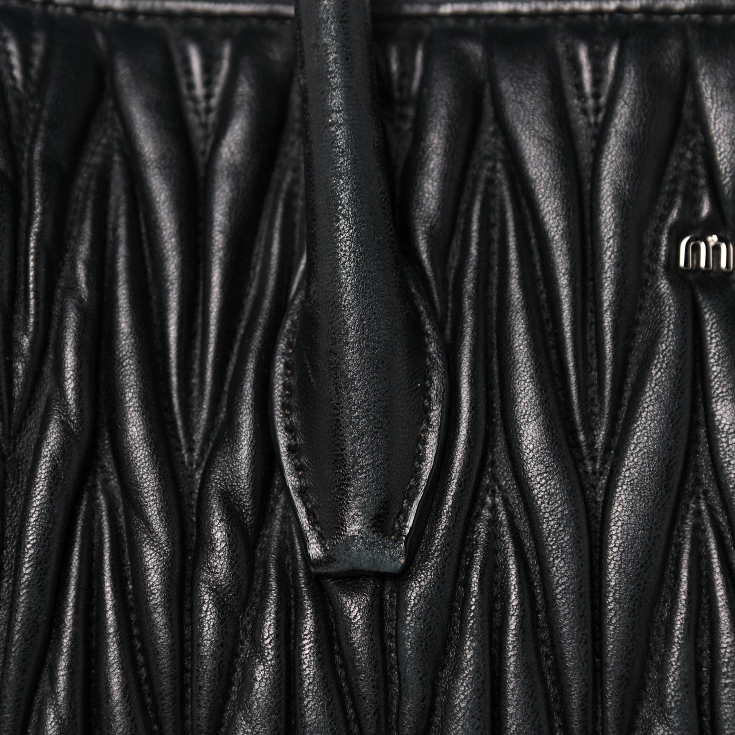Miu Miu Nappa Matelasse Tote Black 19 of 23