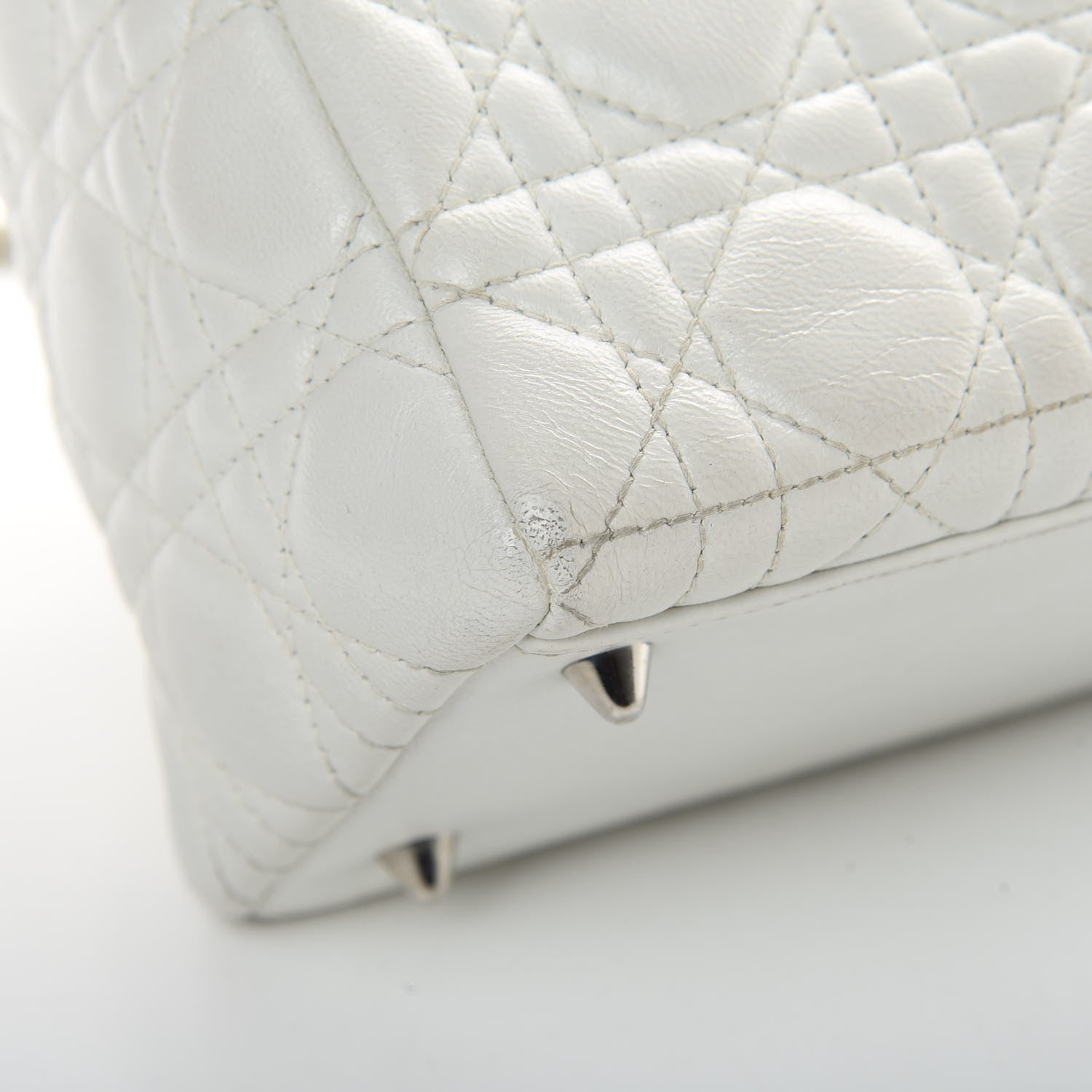 Christian Dior Lambskin Cannage Medium Lady Dior White 12 of 16