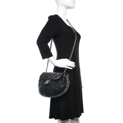 Chanel Washed Lambskin Quilted Medium Chain Around Messenger Black 2 of 12
