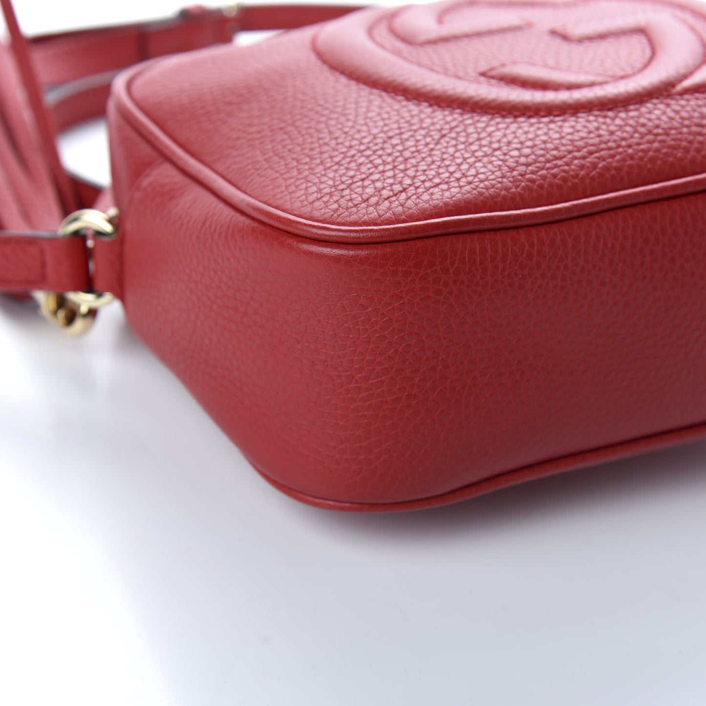 Pebbled Calfskin Small Soho Disco Bag Tabasco Red
