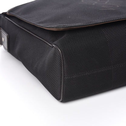 Louis Vuitton Damier Geant Petit Messenger Bag Black 7 of 9