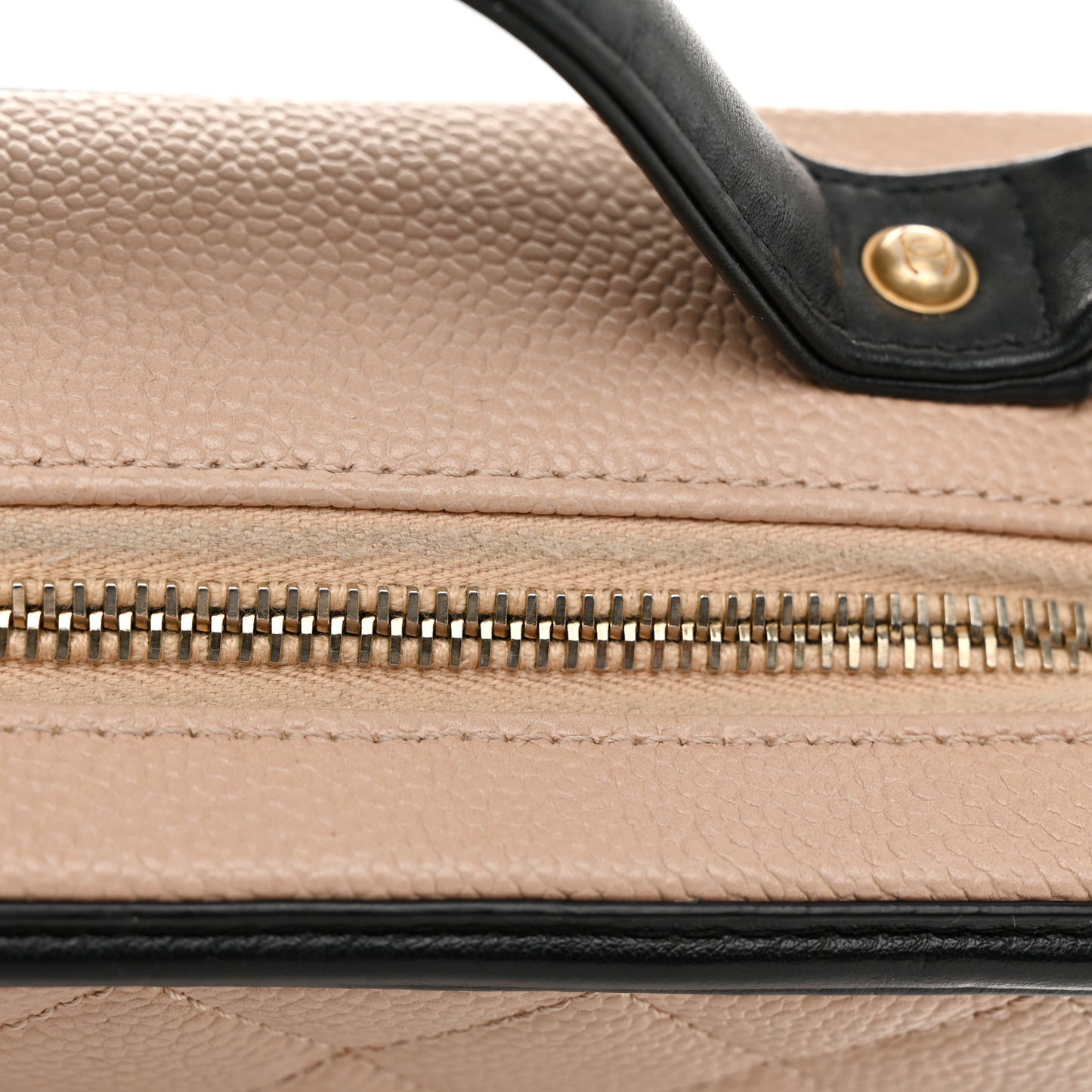 Caviar Quilted Medium CC Filigree Vanity Case Beige Black
