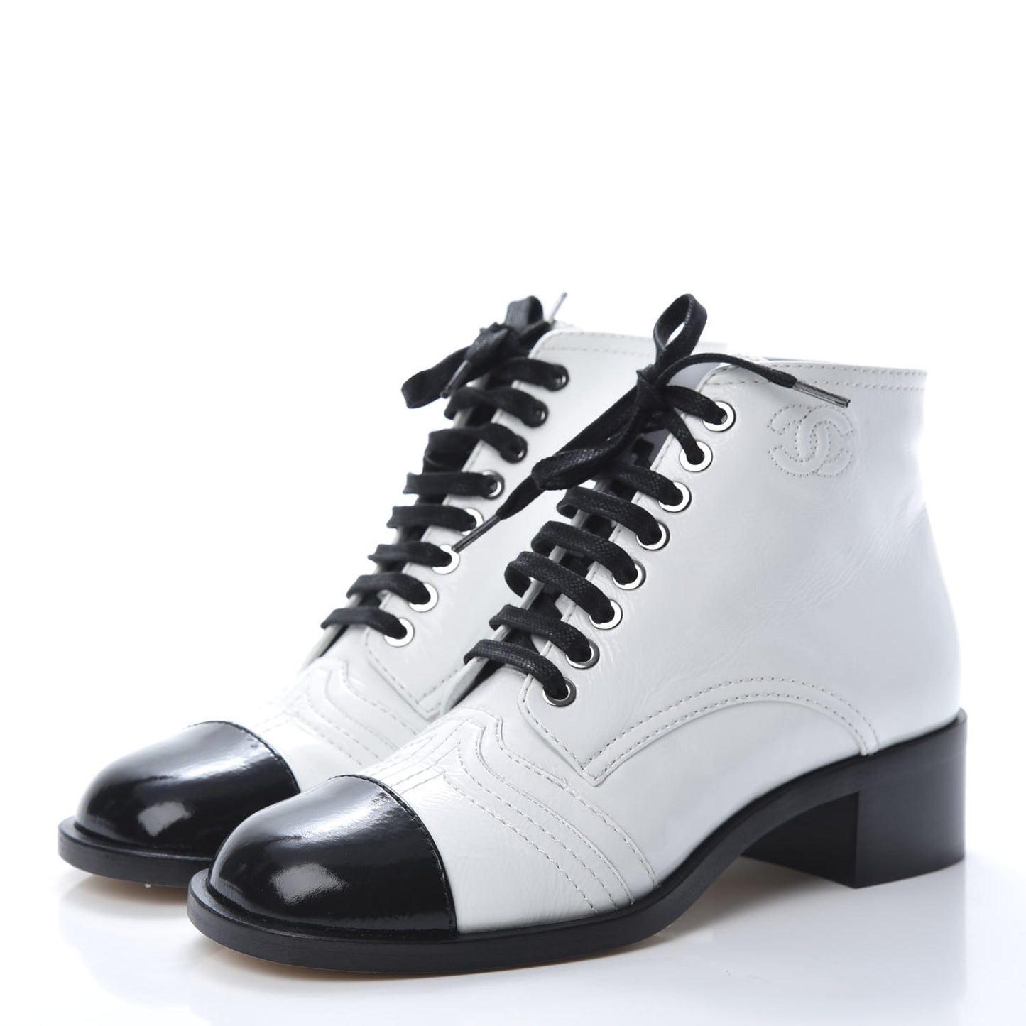 Patent Calfskin CC Lace Up Boots 35.5 White Black